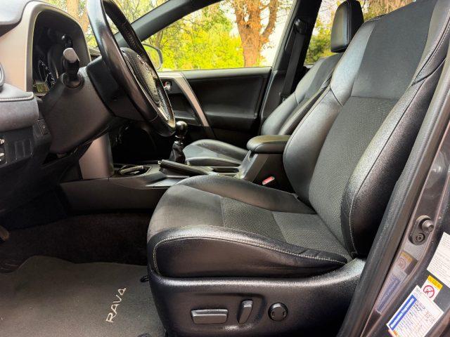 TOYOTA RAV 4 2.0 D-4D 2WD 143CV UNIPROPRIETARIO