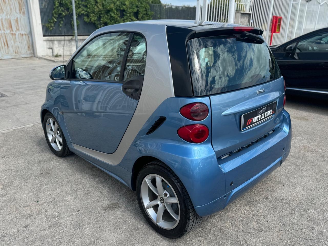 Smart ForTwo 1000 MHD pulse idroguida