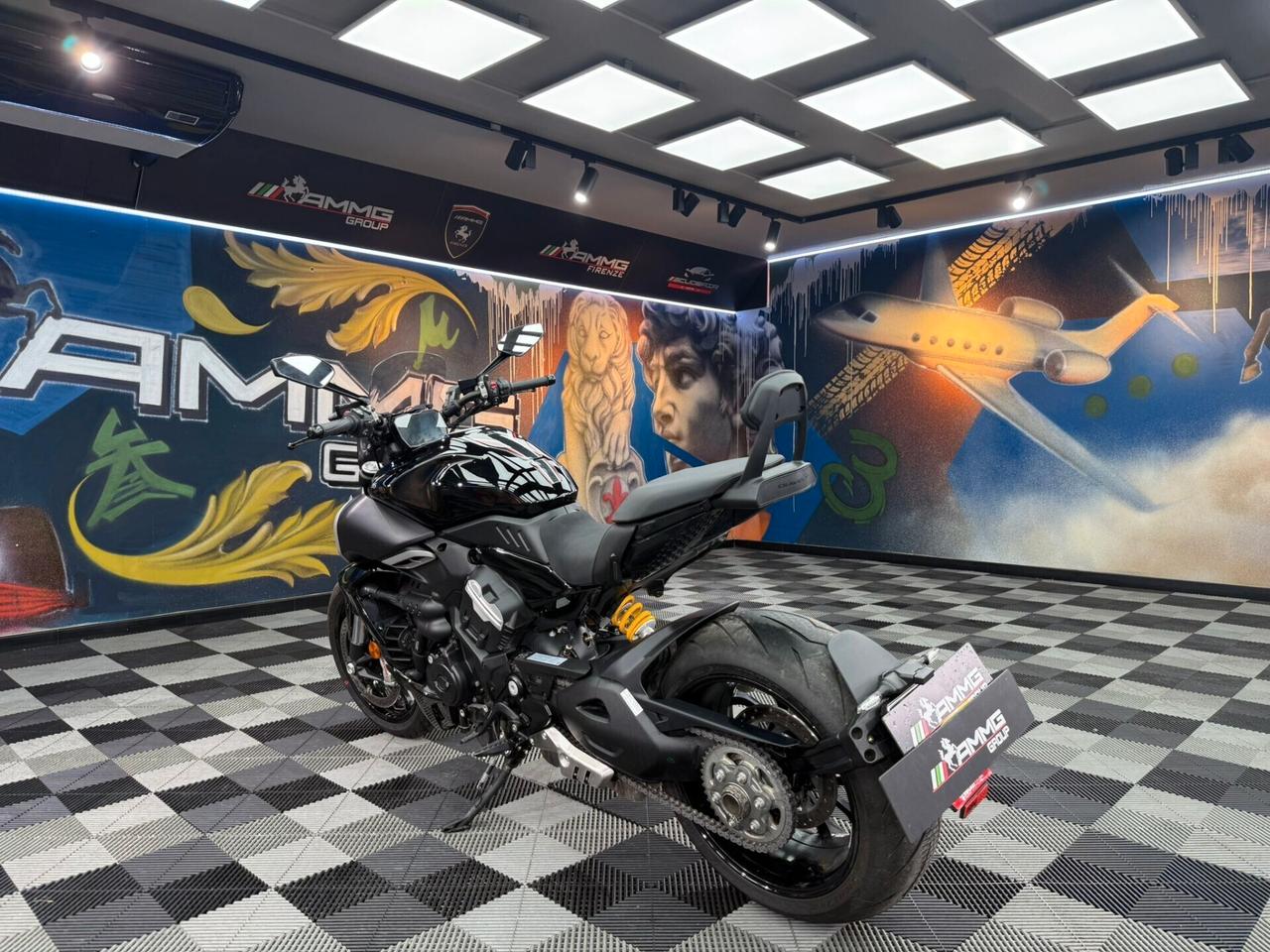 Ducati Diavel V4 (34050)