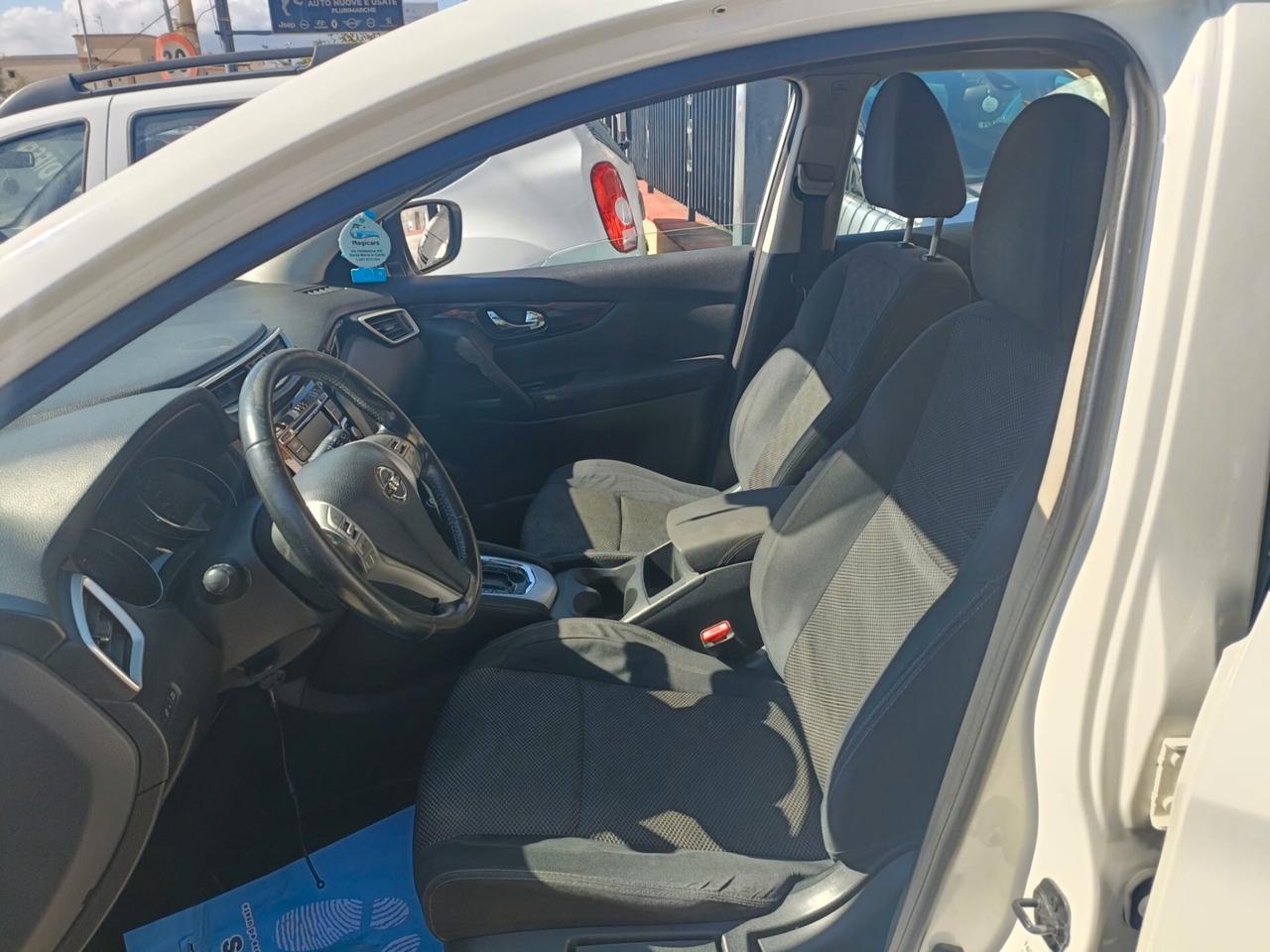 Nissan Qashqai 1.6 dCi 2WD Acenta Premium Cambio Automatico