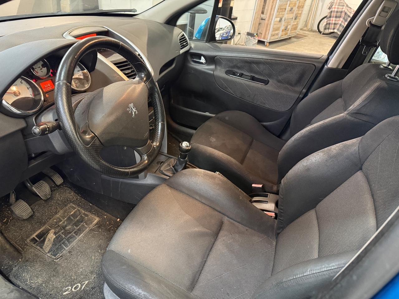 Peugeot 207 1.4 88CV XS