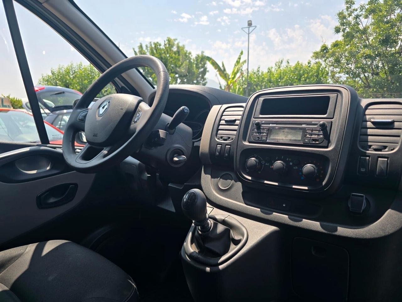 RENAULT TRAFIC T29 1.6dCi 145CV PL-TN CARGO