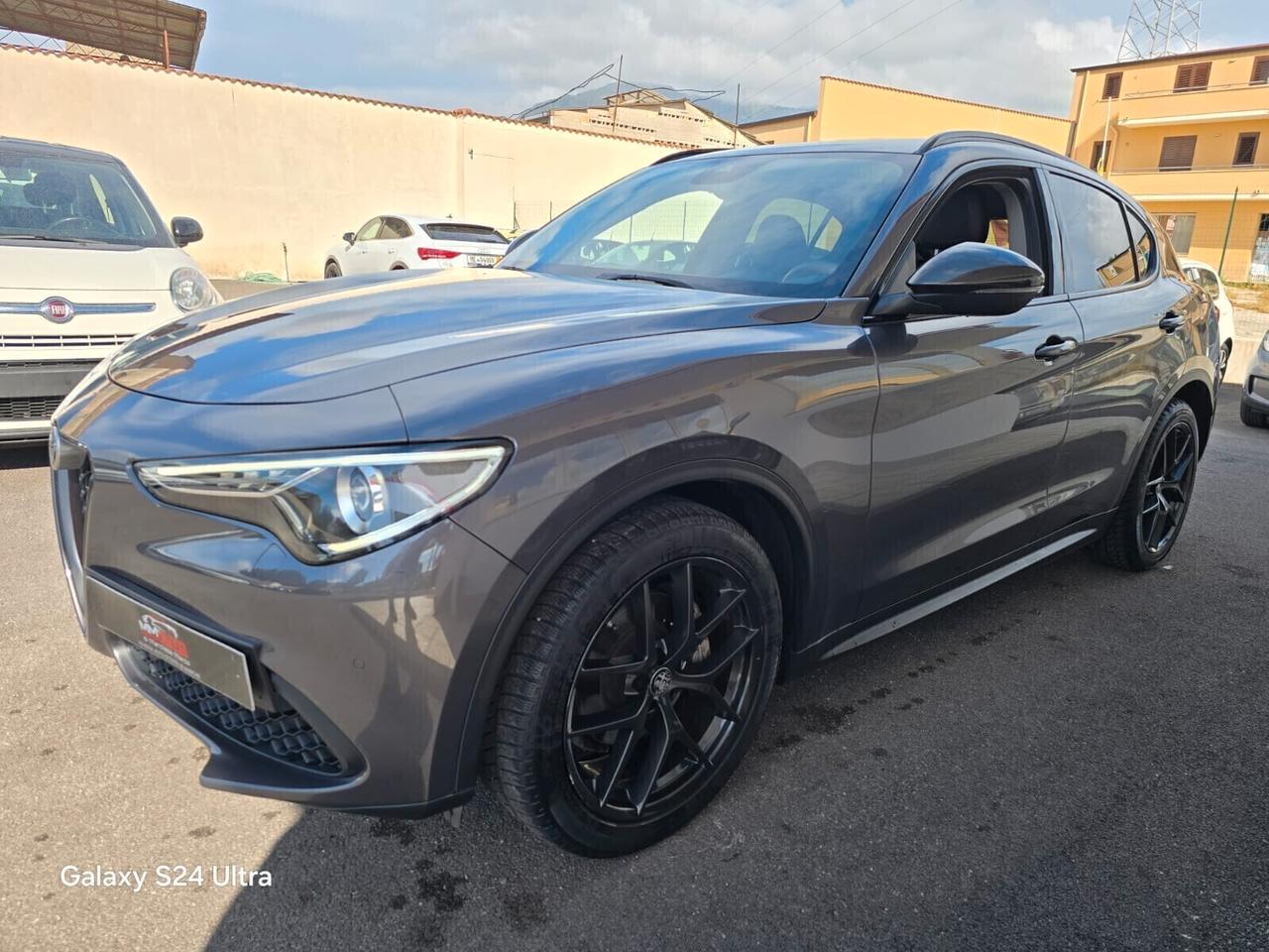 Alfa Romeo Stelvio 2.2 Turbodiesel 160 CV AT8 RWD Sport-Tech