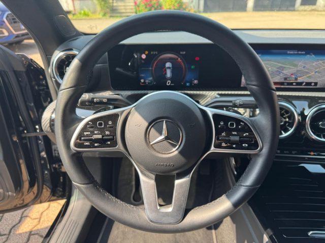 MERCEDES-BENZ CLA 180 d Automatic S.Brake Business Extra