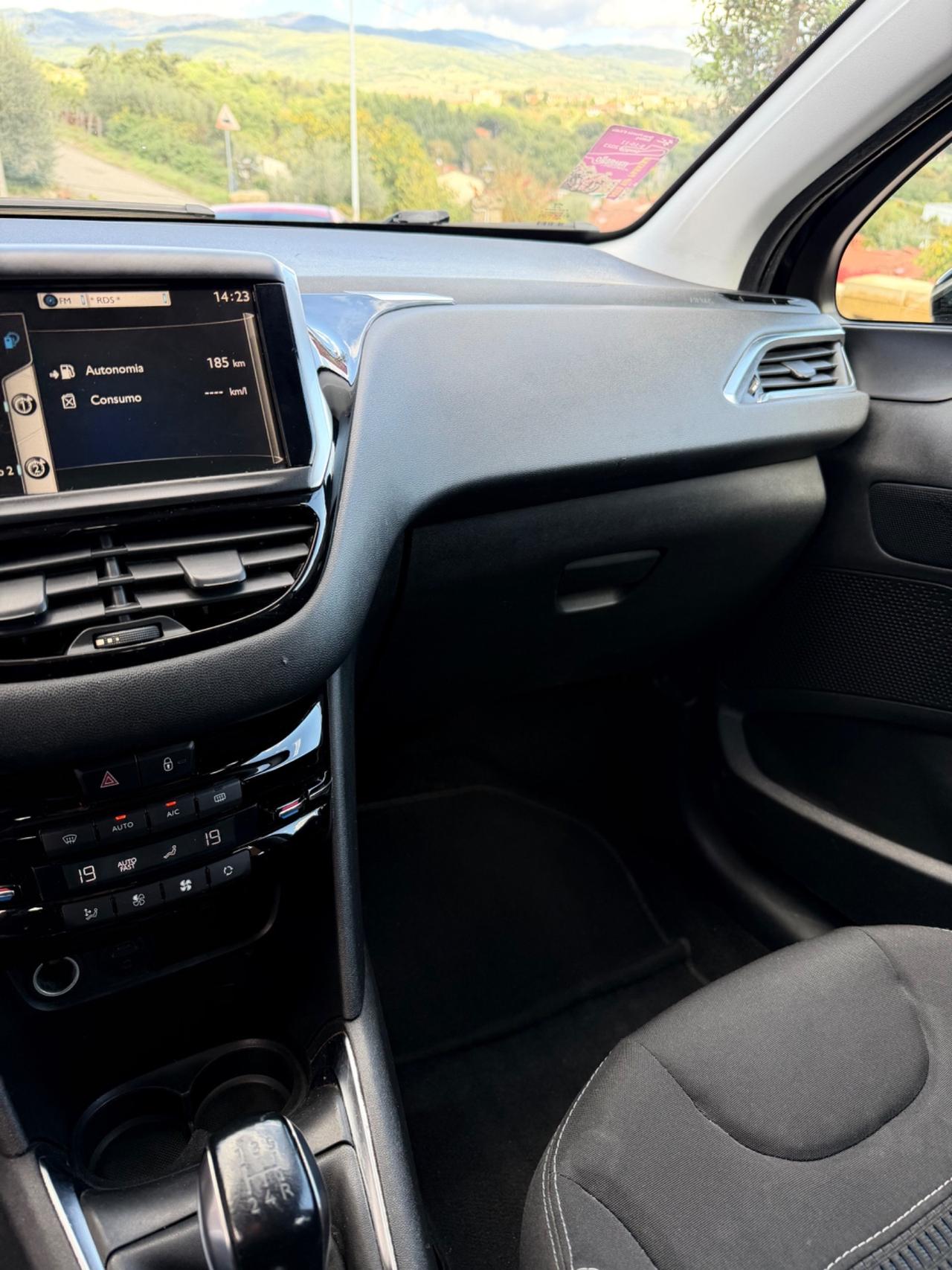 Peugeot 208 1.4 HDi 68 CV 5 porte Active