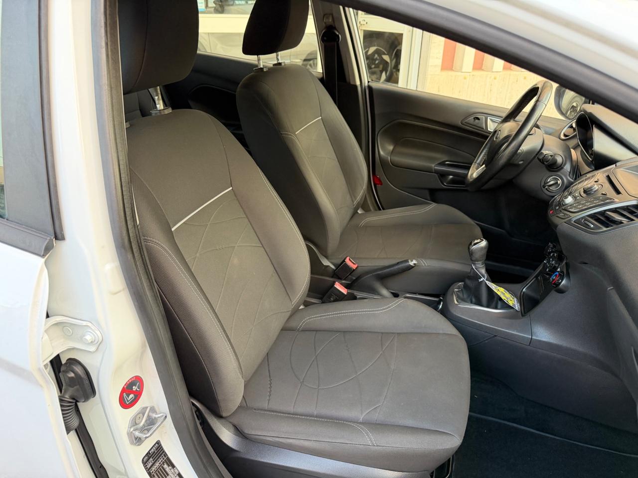 Ford Fiesta 1.4 5 porte Bz.- GPL