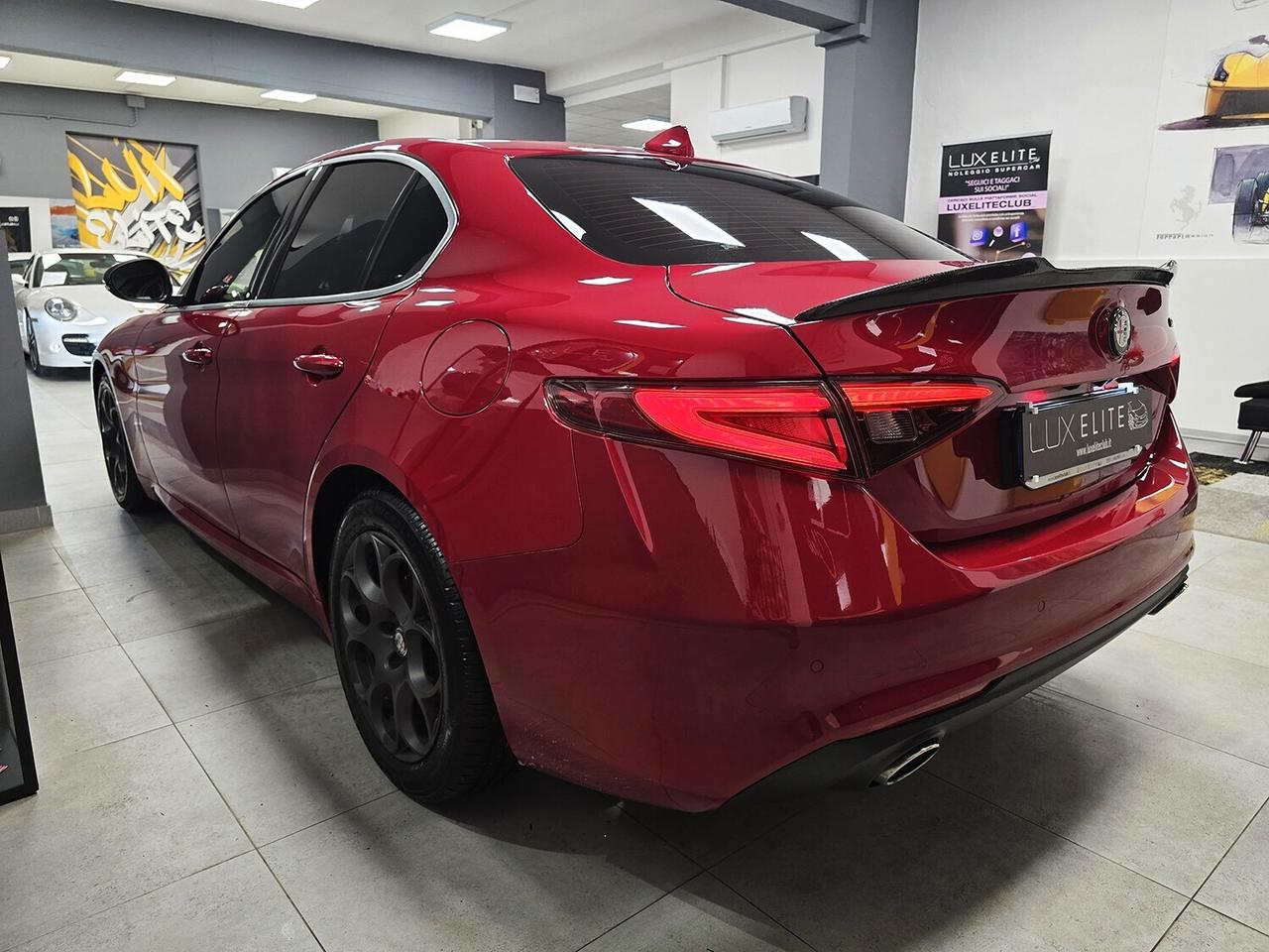 Alfa Romeo Giulia 2.2 T BUSINESS 190CV ROSSO ALFA_FATTURE_CARBONIO