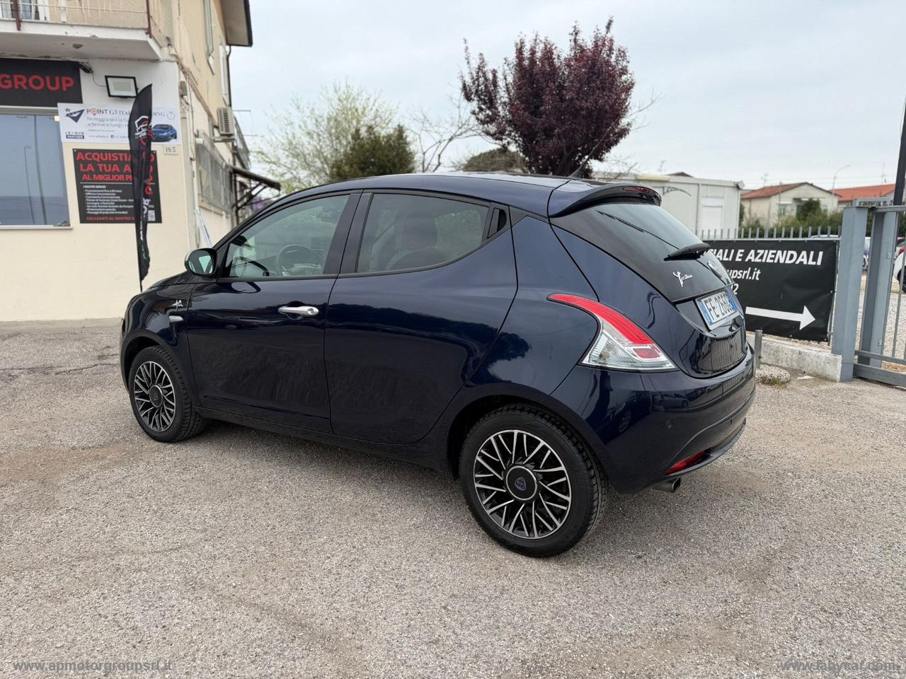 LANCIA Ypsilon 1.2 69 CV 5p. Mya