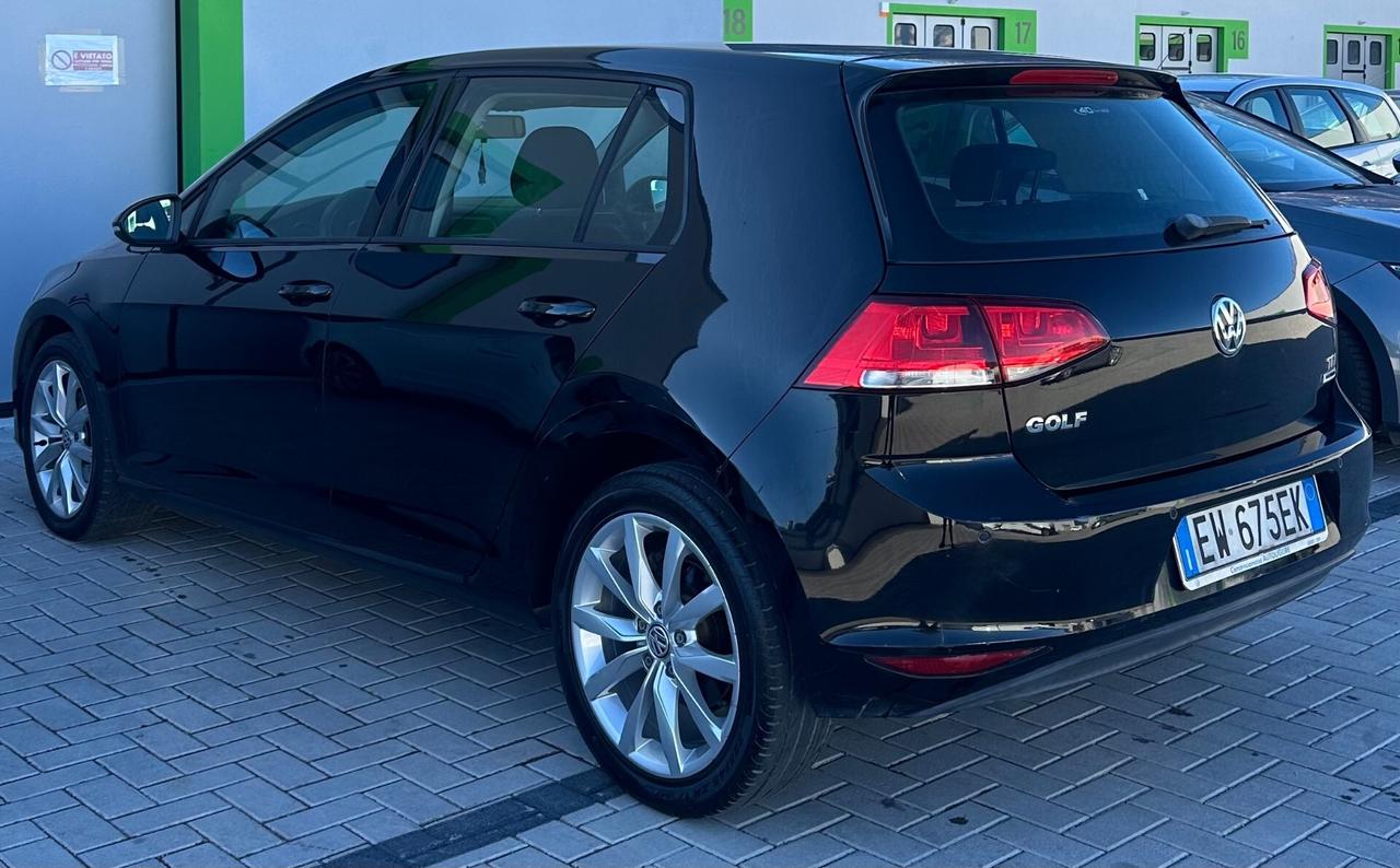 Volkswagen Golf 1.6 TDI ADATTA A NEOPATENTATI