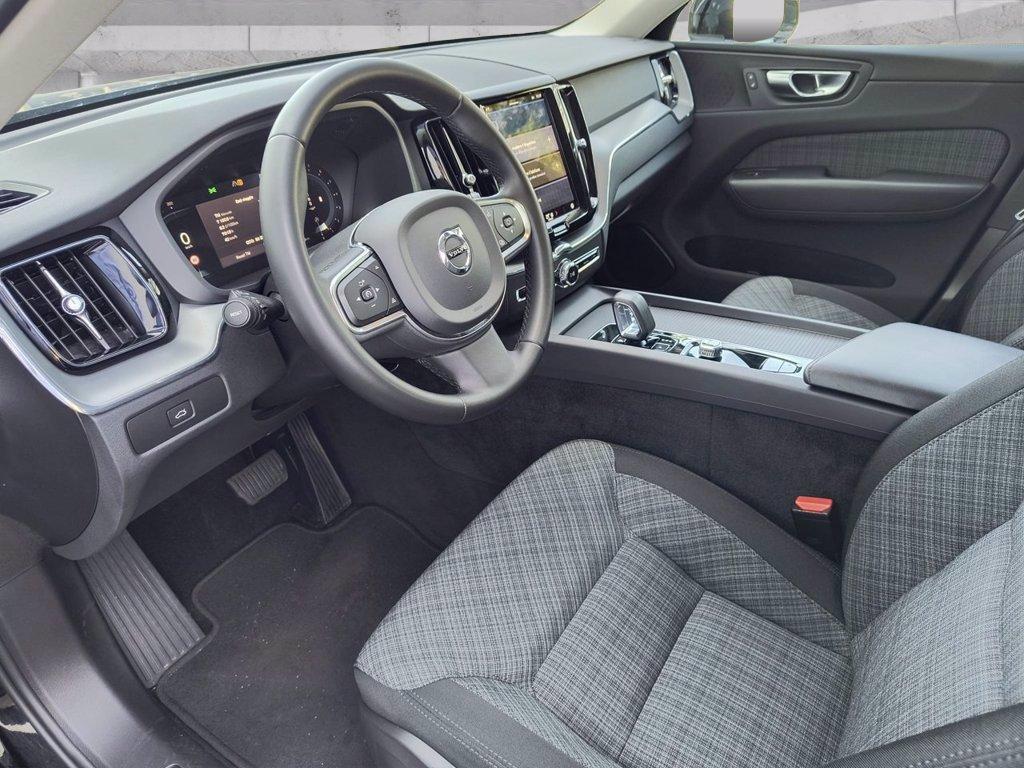 VOLVO XC60 2.0 b4 Core auto del 2023