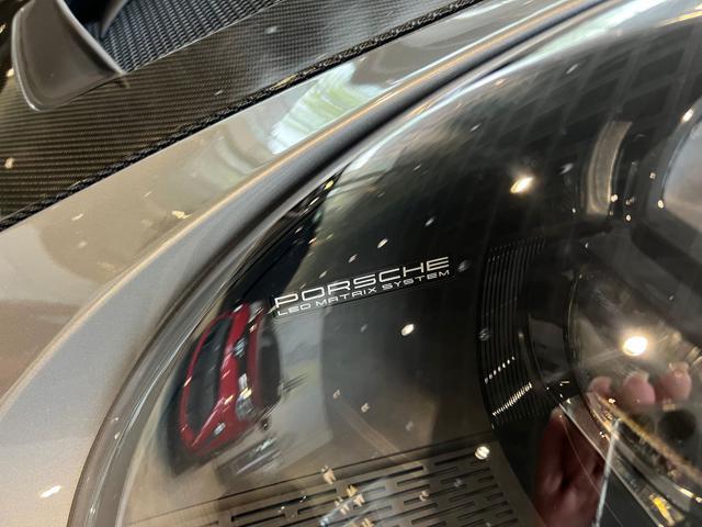 PORSCHE 911 4.0 525CV GT3 RS Weissach Package