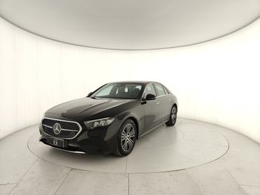 Mercedes-Benz E 200 d Advanced auto
