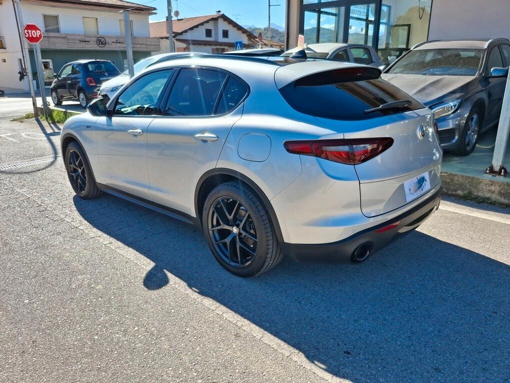 Alfa Romeo Stelvio 2.2 TD TETTO/Cerchio 20 - 2021