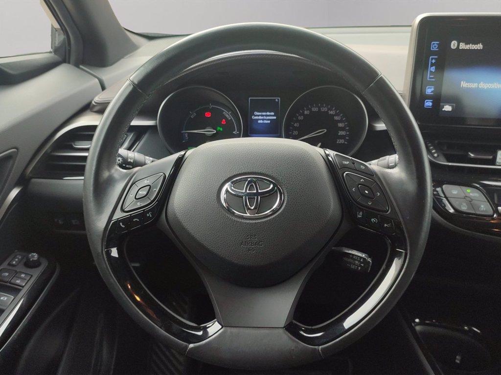 TOYOTA C-hr 1.8h lounge 2wd e-cvt del 2017