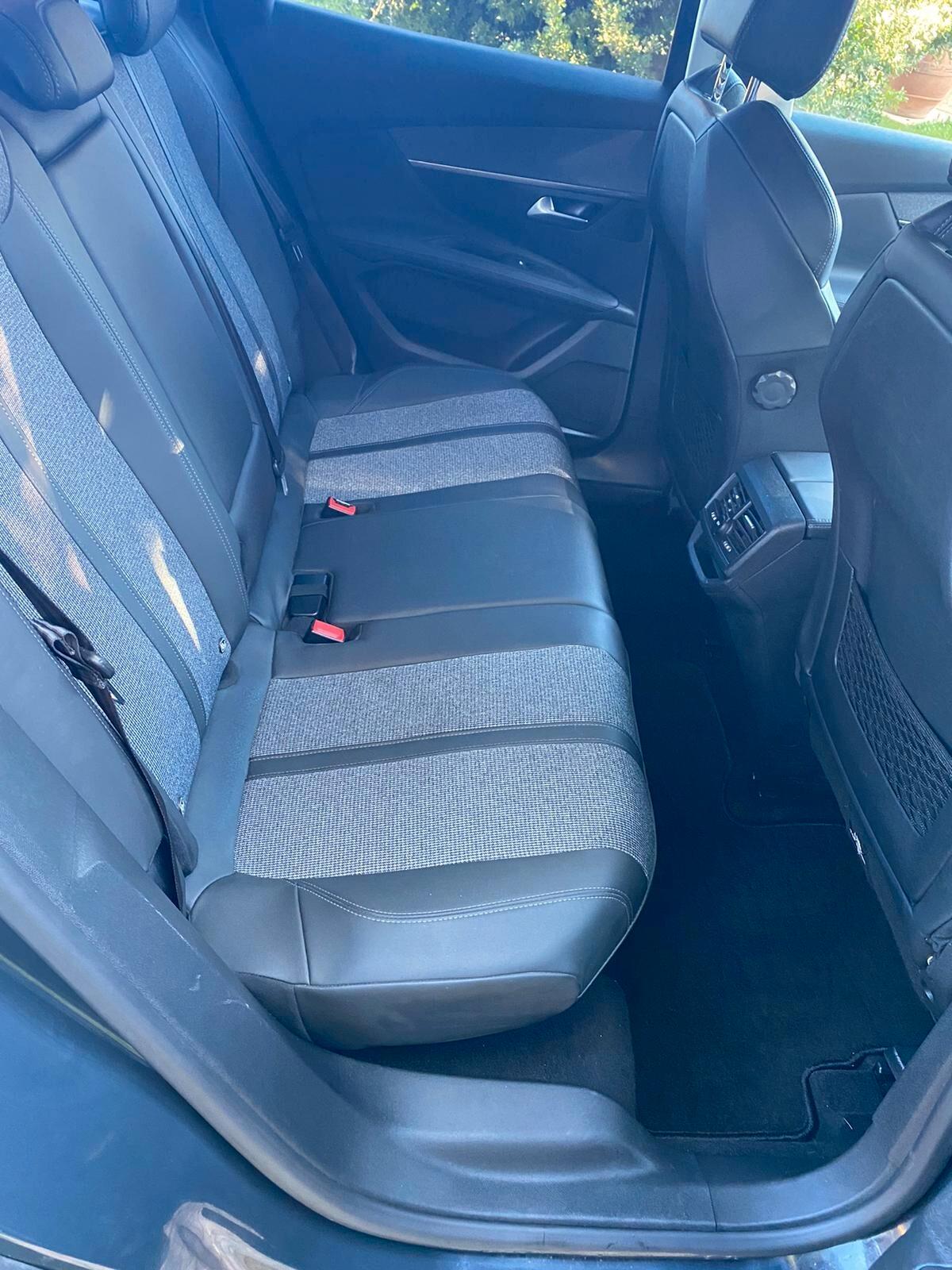 PEUGEOT 3008 Allure 1.5 HDi 130 CV – Autocarro N1