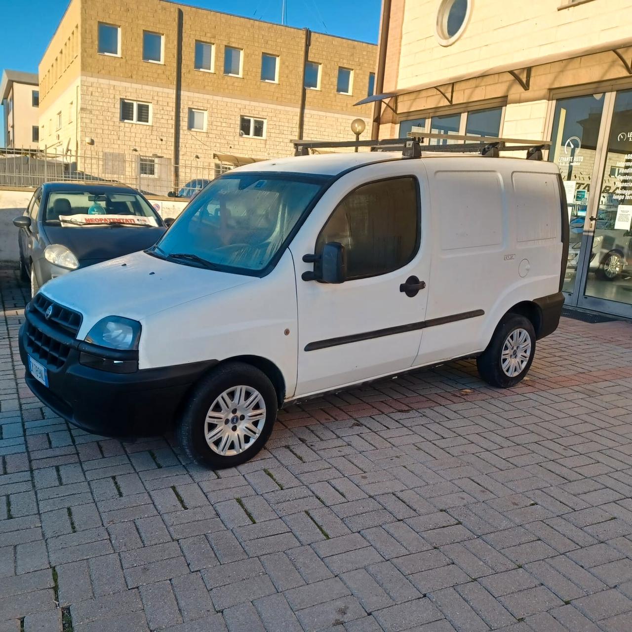 147.038 KM FIAT DOBLO 1.2 FURGONE 2 POSTI