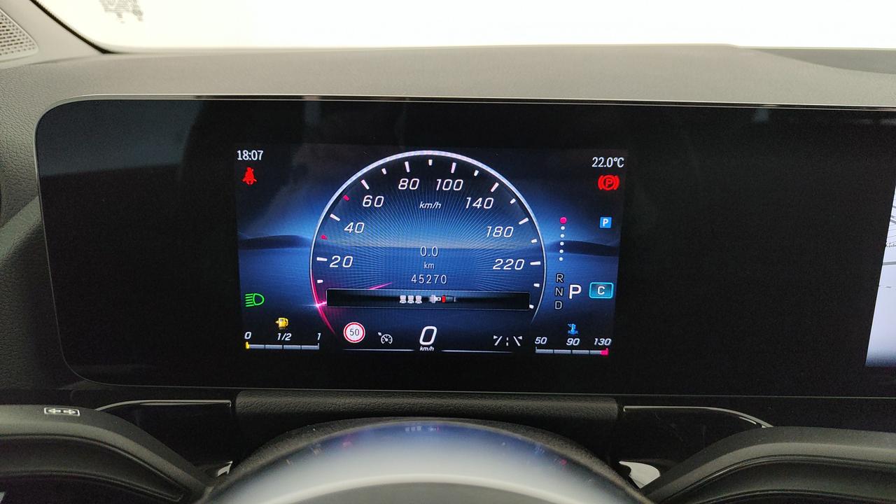 Mercedes-Benz B 180 d Advanced auto