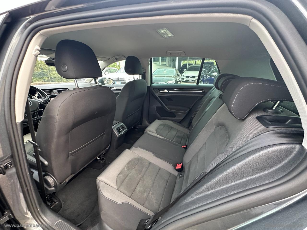 VOLKSWAGEN Golf 1.5 TGI 5p. Highline BMT