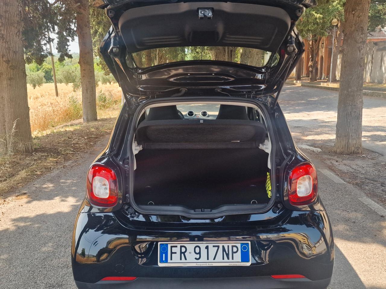 Smart ForFour Solo 54.000 km - Neo Patentati