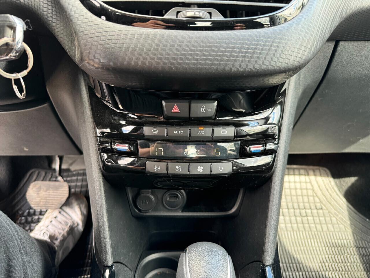 Peugeot 2008 BlueHDi 100 S&S AUTOMATICA