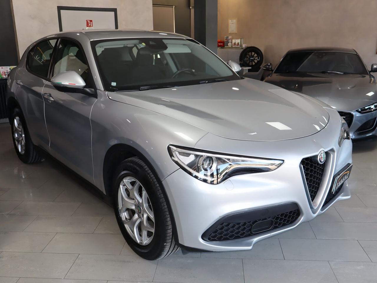 Alfa Romeo Stelvio Q4 Business 2.2 #11189