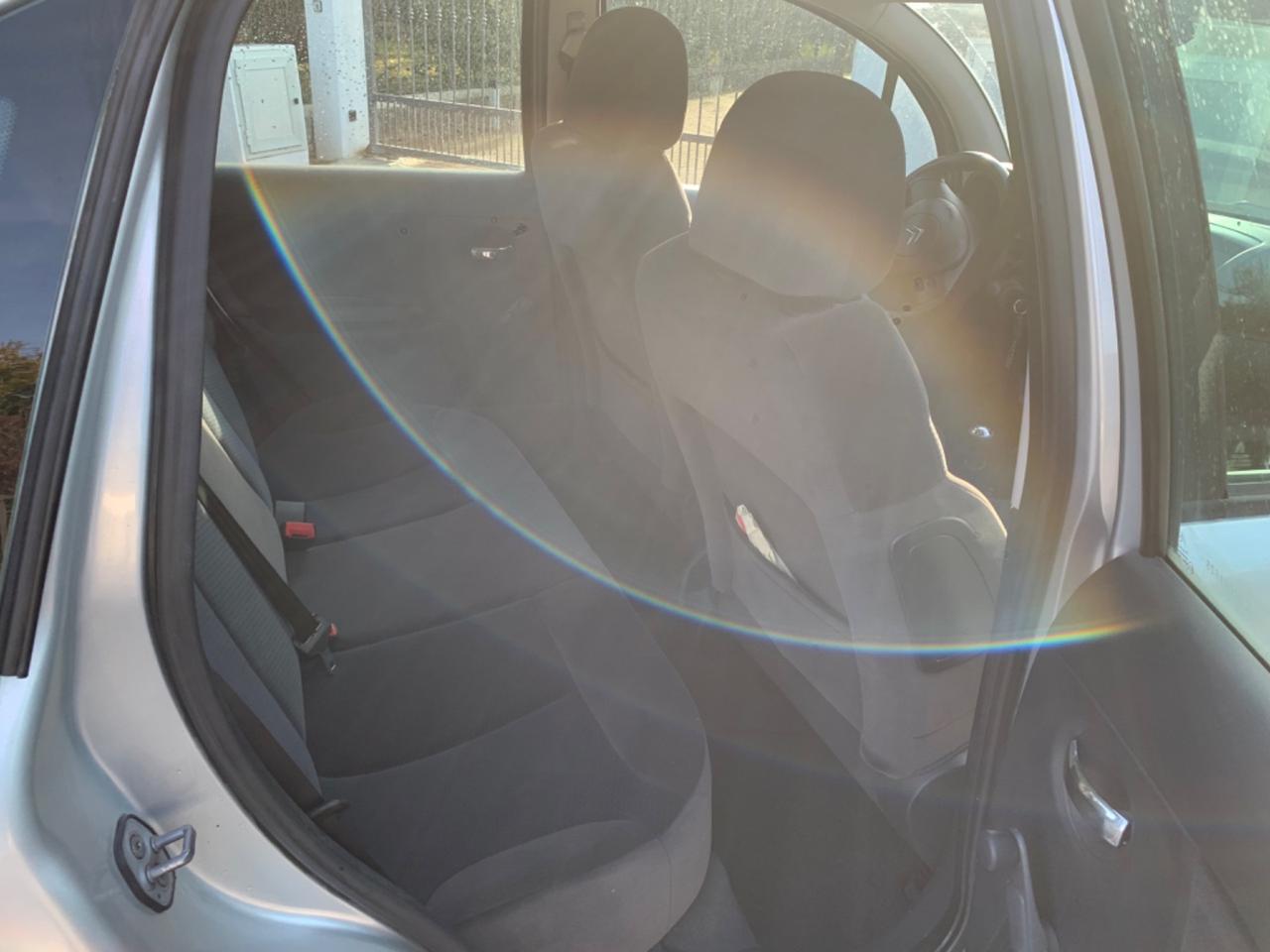 Utilitaria 40000 km neopatentati