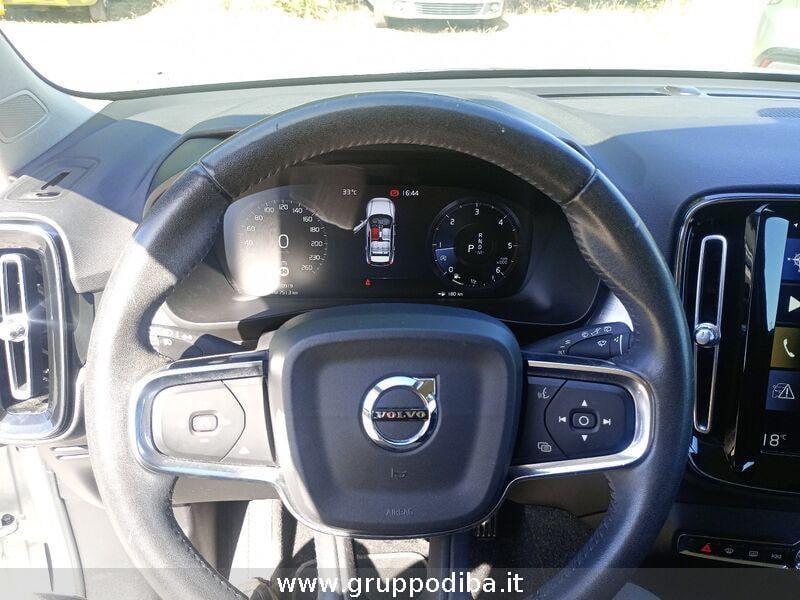 Volvo XC40 Diesel 2.0 d3 Momentum Pro awd auto my21