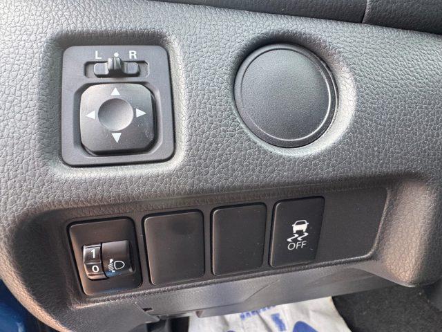 MITSUBISHI L200 2.3 D DOUBLE CAB 4x4 EASY SELECT INVITE CONNECT