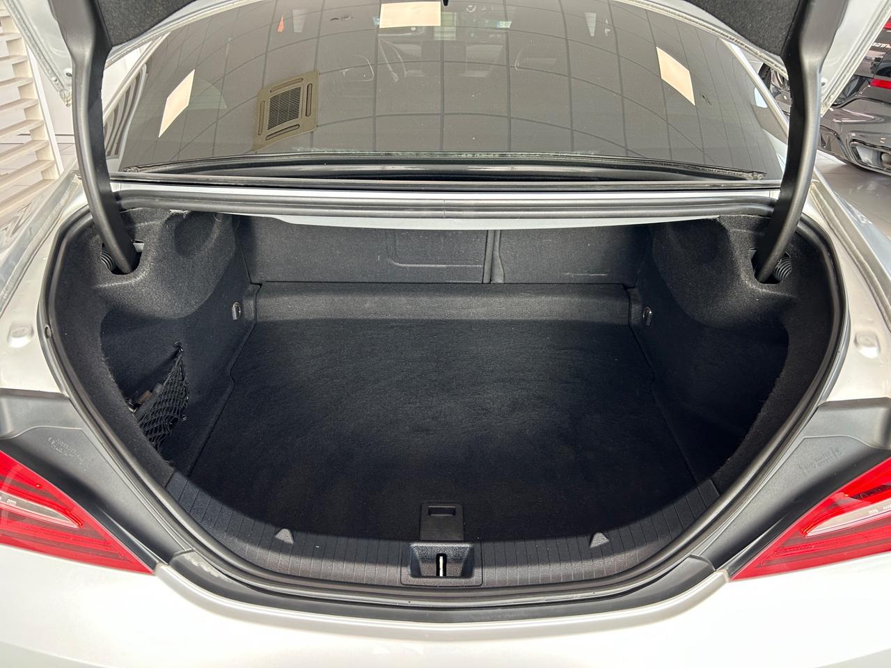 Mercedes-benz CLA 200 d Automatic Premium AMG