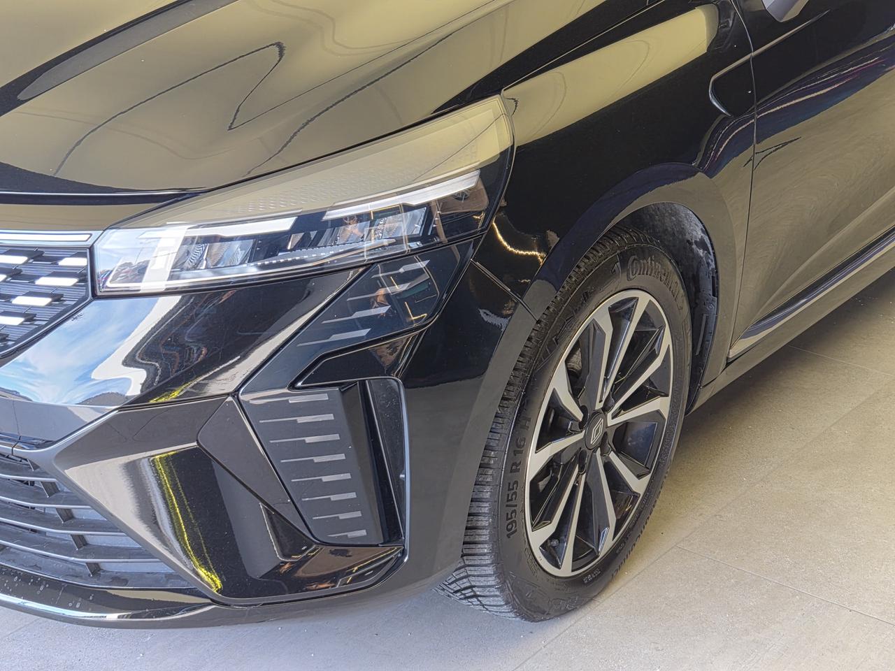 RENAULT Clio V 2023 - Clio 1.0 tce Techno 90cv