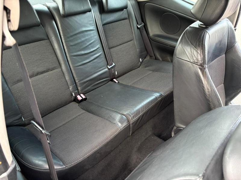 Peugeot 207 3 Porte 1.6 DIESEL 110 CV ADATTA NEOPATENTATI