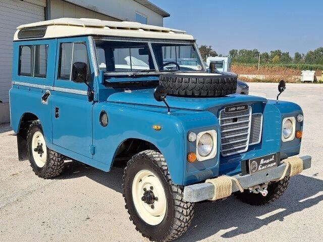Land Rover Defender 88 2.3 d 3°s. safari 4x4 1974