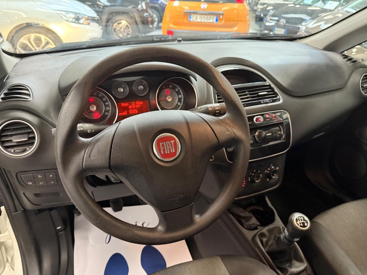 Fiat Punto 1.4 8V 5 porte Easypower Young 75CV Ok Neopatentati