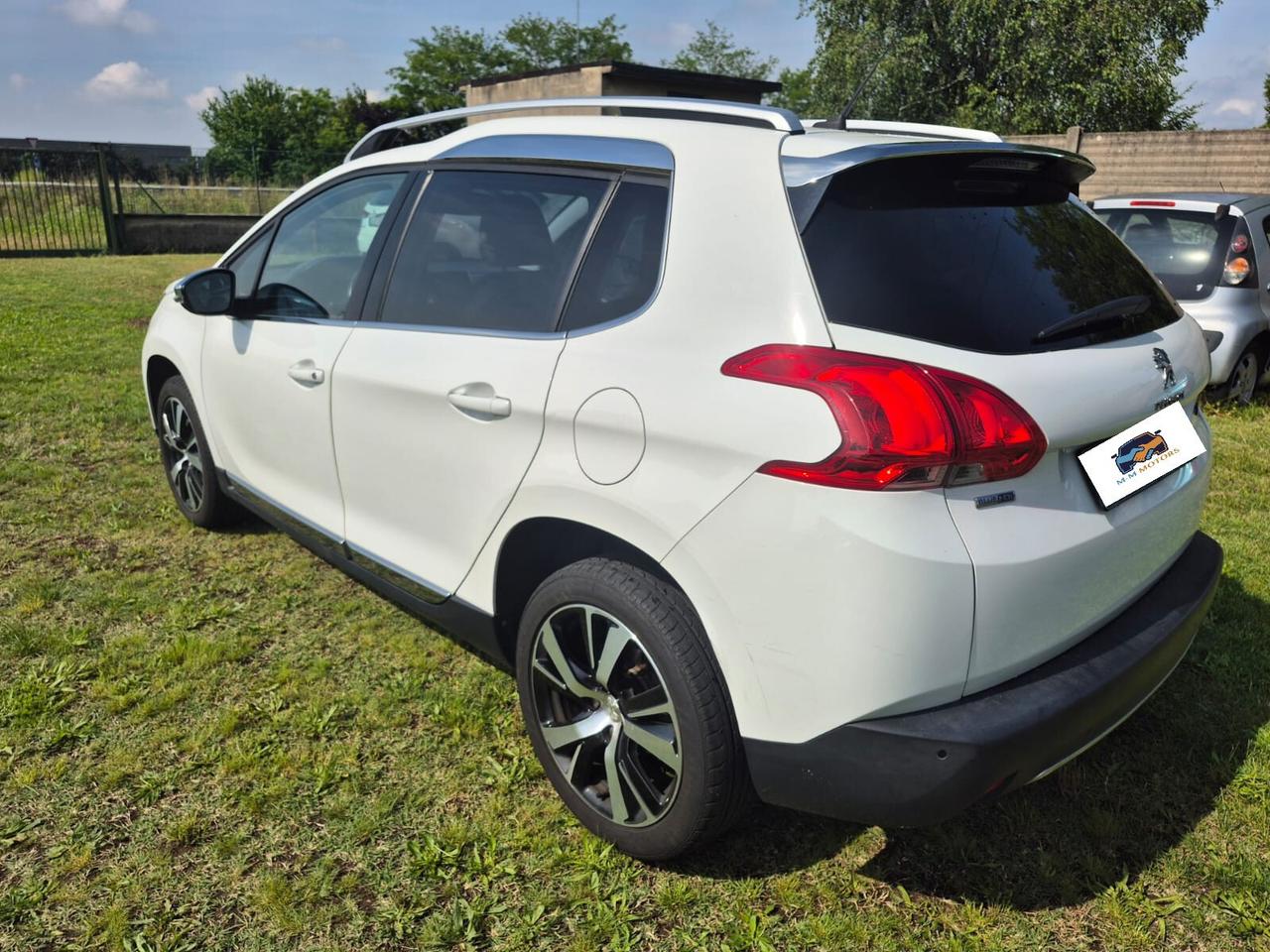 Peugeot 2008 120cv Outdor Adatta Neopatentati