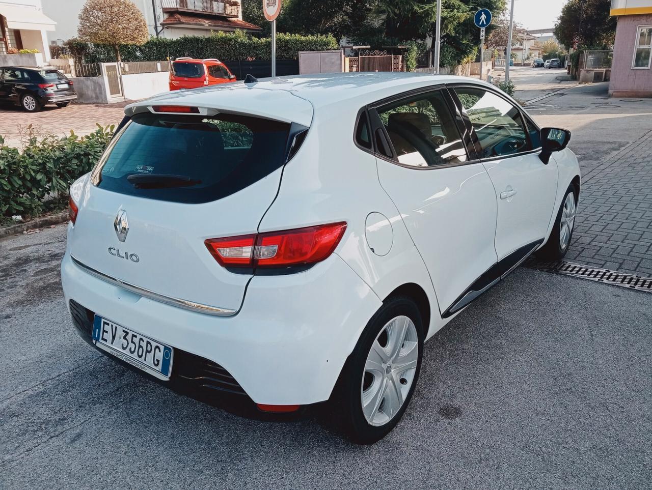 Renault Clio 1.2 75CV GPL 5 porte Wave