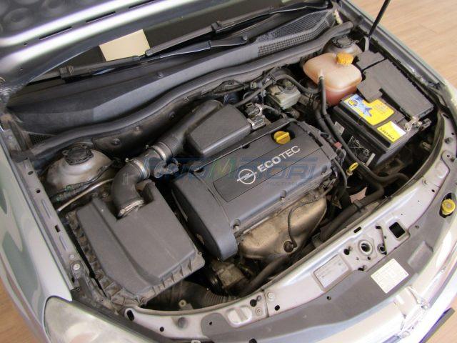 OPEL Astra 1.6 16V Twinport 105 CV Station Wagon