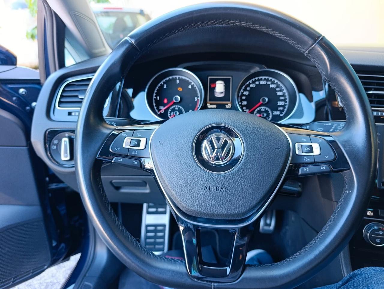 Volkswagen Golf 1.6 TDI Comfortline 2016