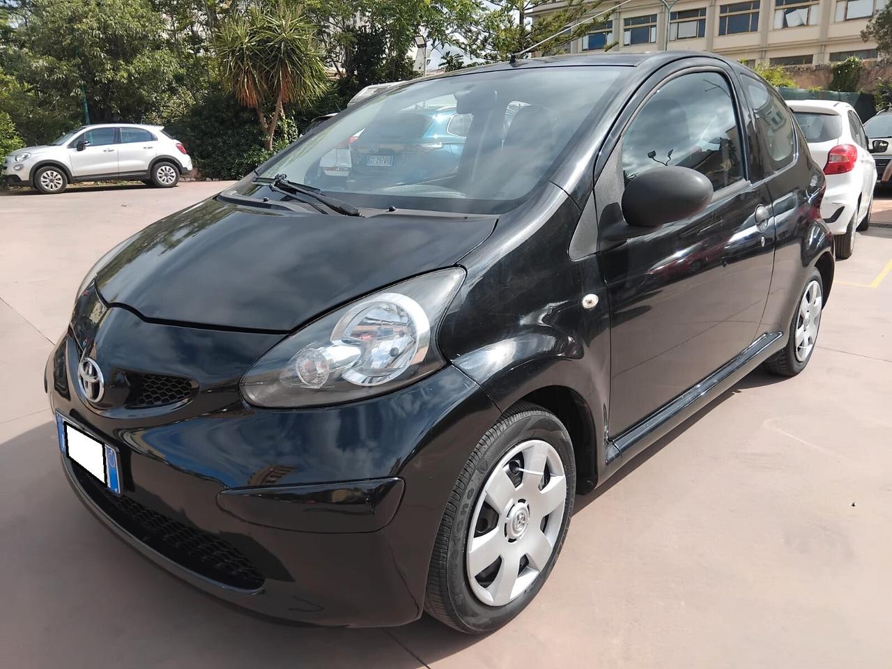 TOYOTA AYGO 1.0 CLIMA CYTI 12 MESI DI GARANZIA