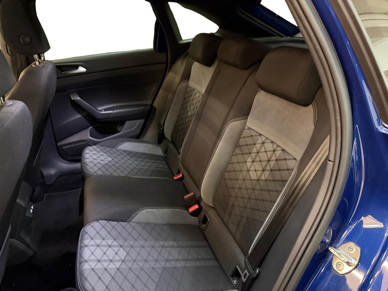 VOLKSWAGEN Taigo - Taigo 1.0 tsi R-Line 115cv dsg