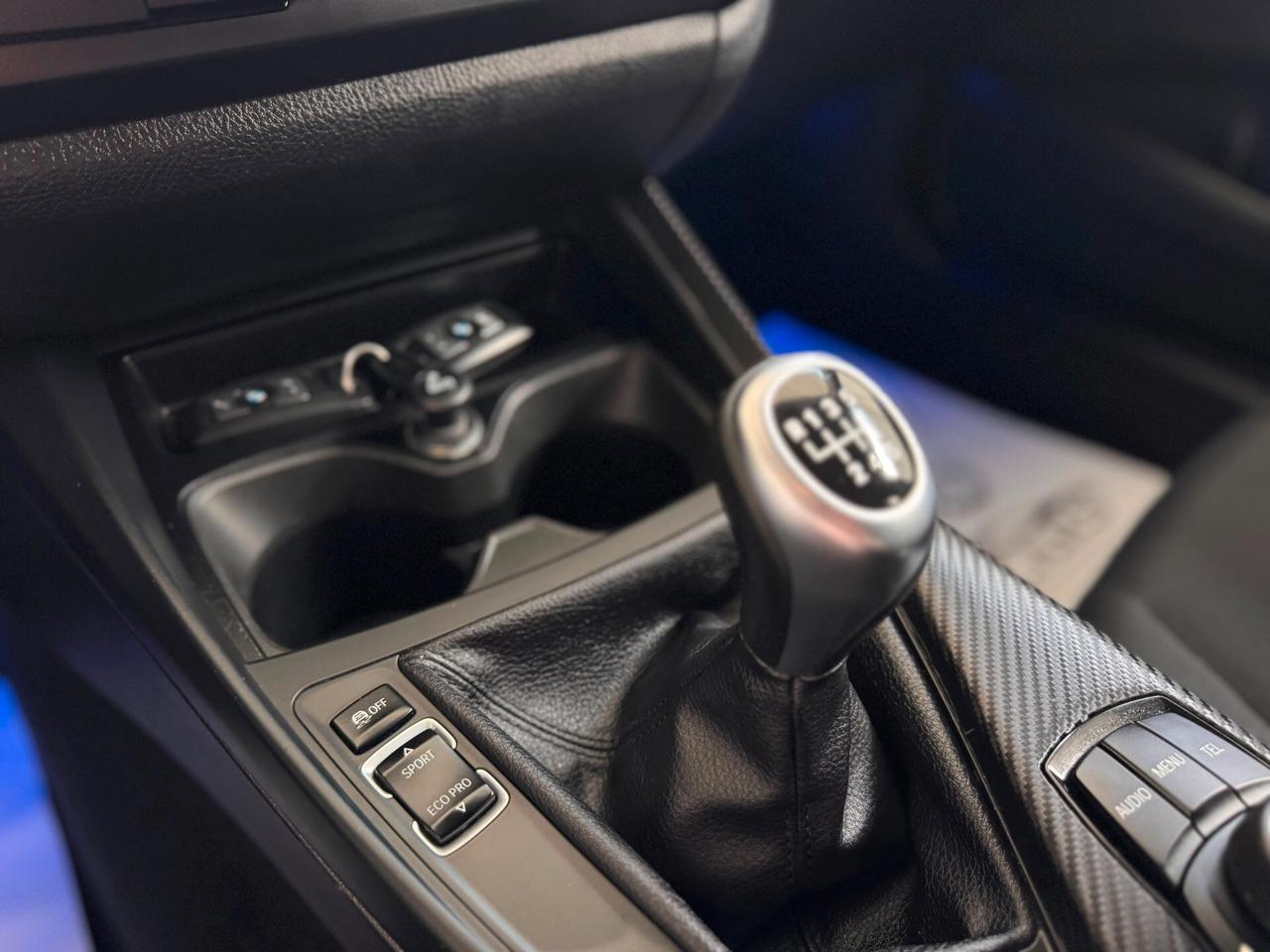 Bmw 116 116d 5p. Urban