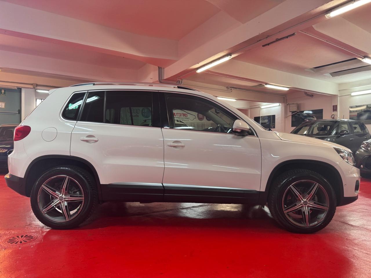 Volkswagen Tiguan 2.0 TDI 140 CV 4MOTION Track & Field