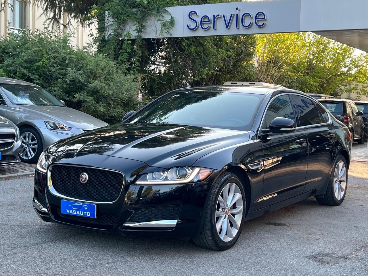 Jaguar XF 2.0 D 180 CV AWD aut. MOTORE NUOVO Pure Business