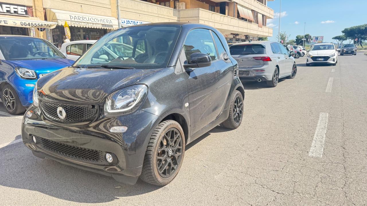 Smart ForTwo 90 0.9 Turbo Perfect LED NAVI KMAERA PDC BLUETOOTH PELLE