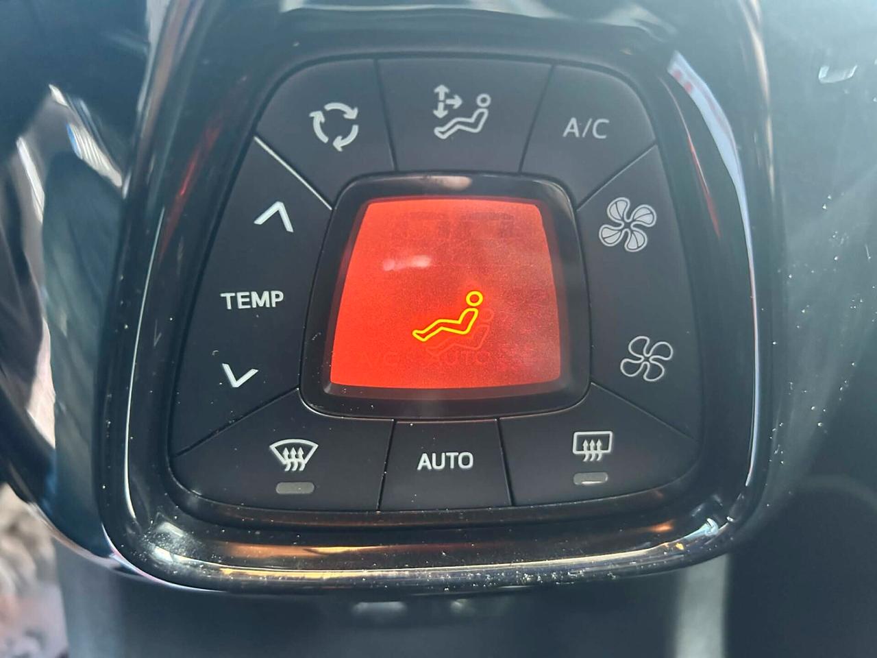 TOYOTA AYGO CABRIO 2016 SUPER FULL EURO6