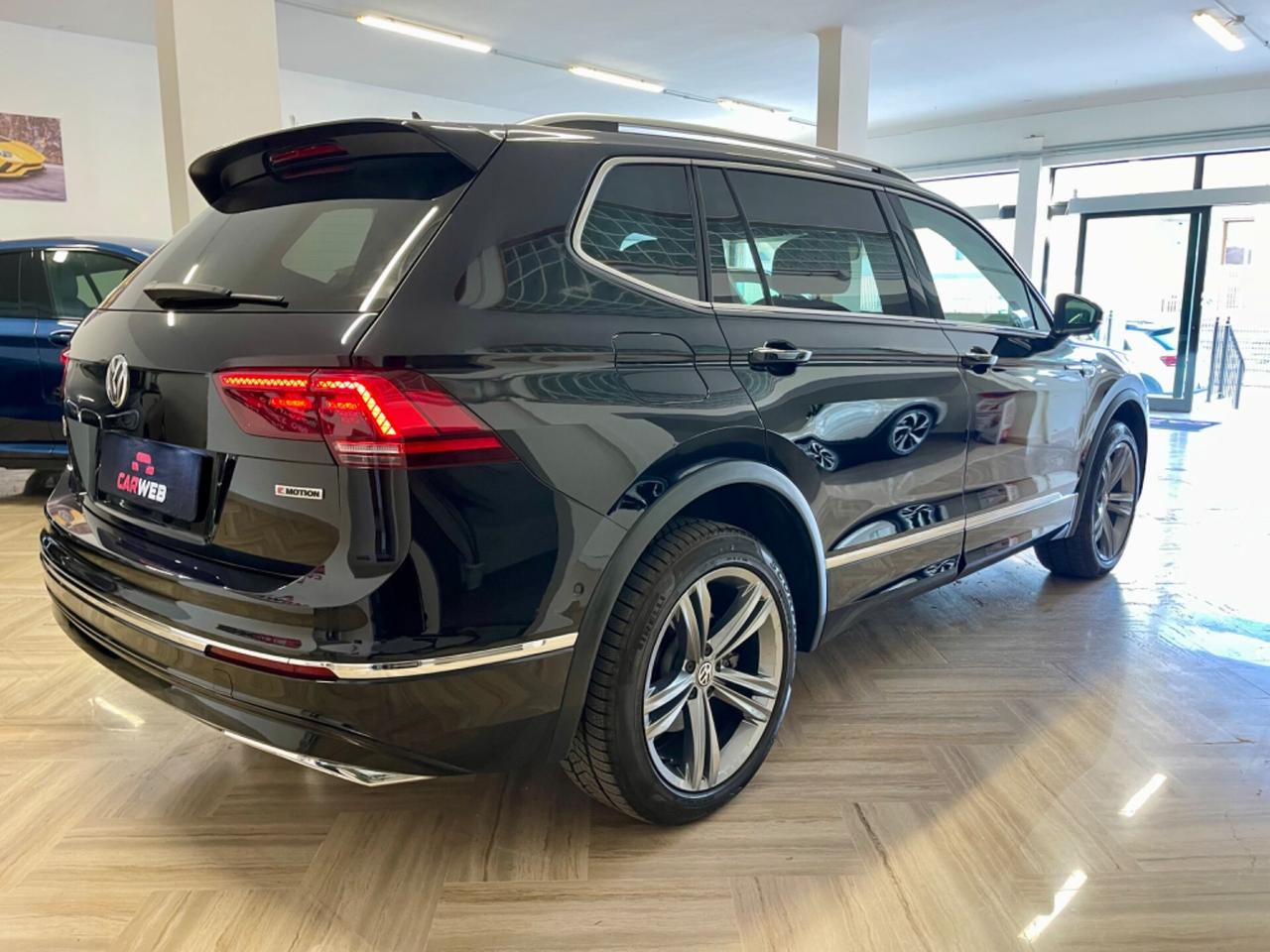 VOLKSWAGEN TIGUAN ALLSPACE TDI R-Line 2020
