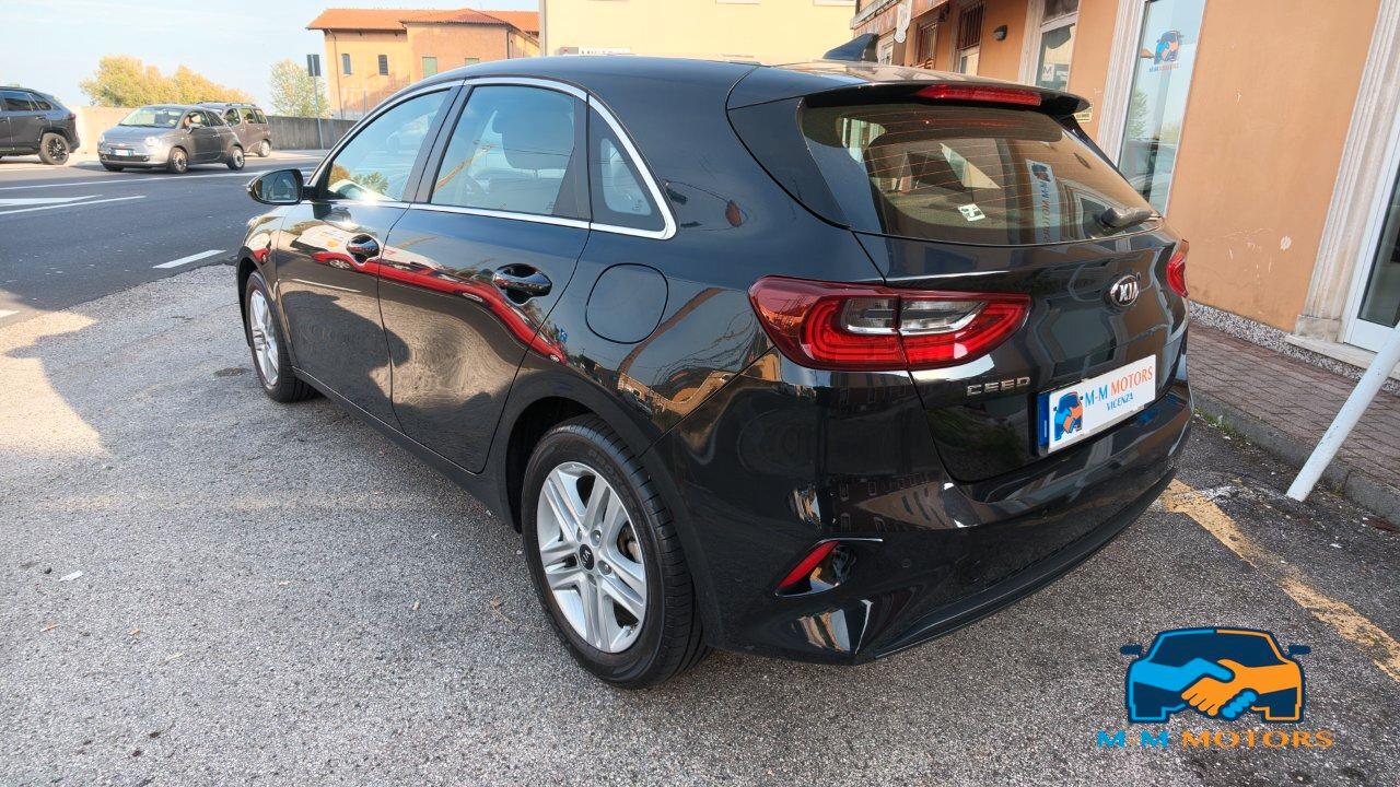 Kia Ceed 5 Porte Ceed 1.6 crdi Business Class 115cv dct