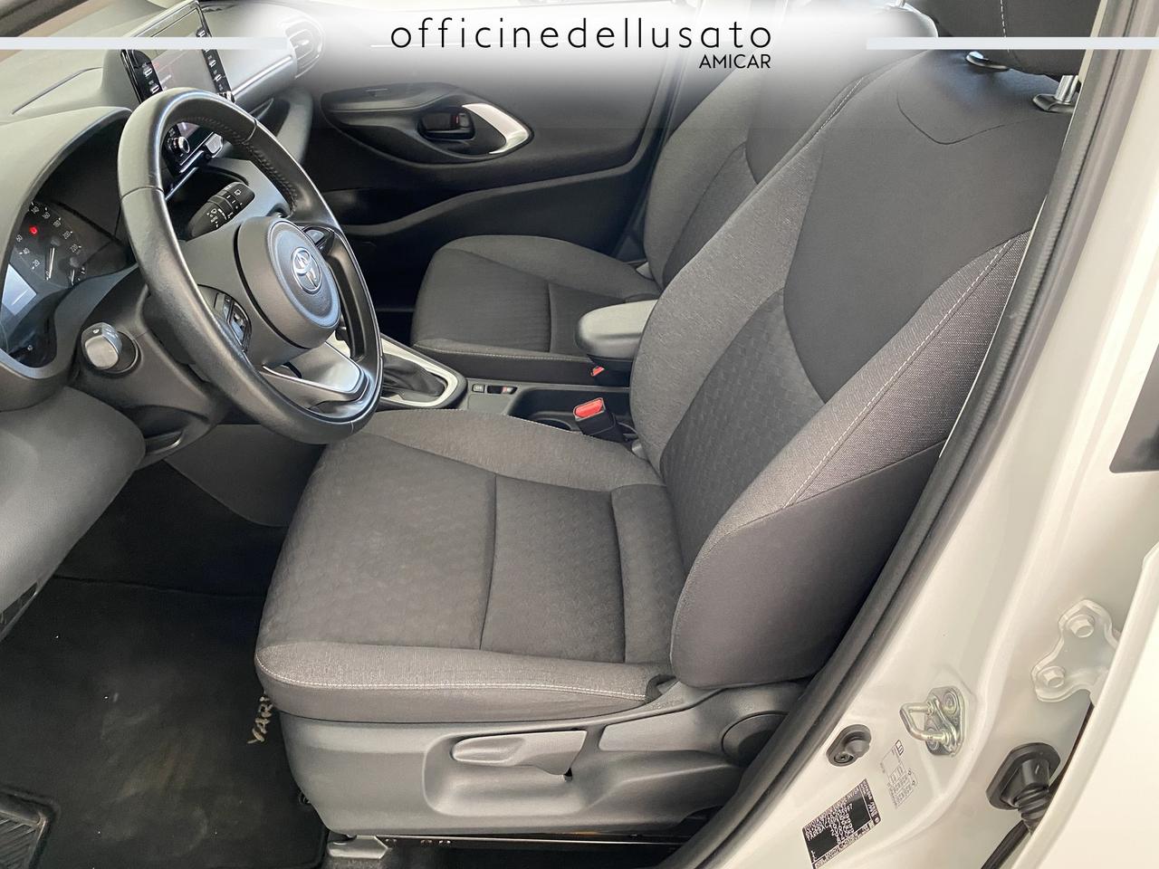 Toyota Yaris 1.5 hybrid active e-cvt