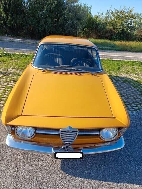 Alfa Romeo GT 1300