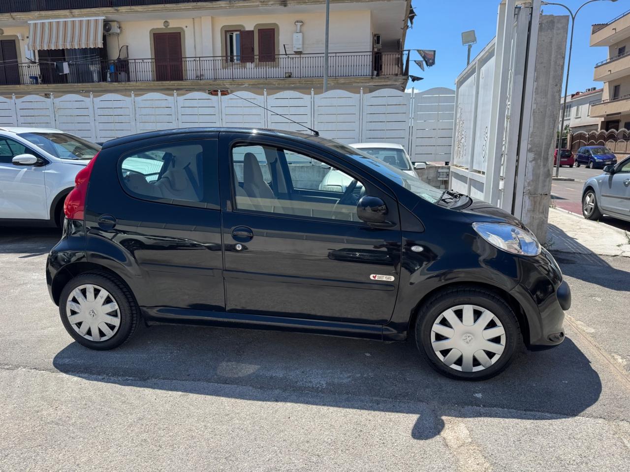 Peugeot 107 1.0 BENZINA 68CV Sweet Years 2008