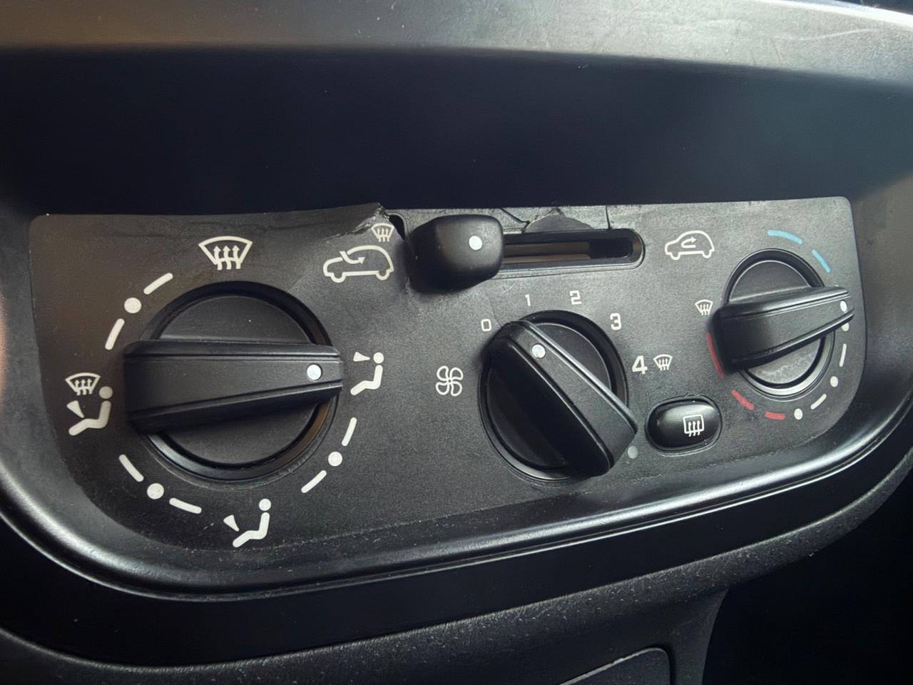 Citroen C2 1.1 Elegance GPL